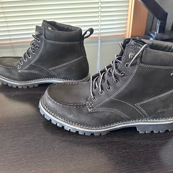 Eddie Bauer Leather Boots